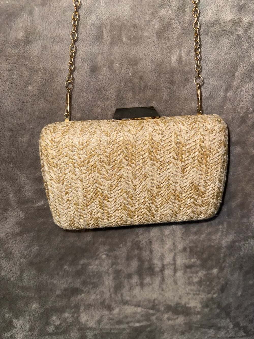 ModCloth Woven Straw Hard Case Clutch with Gold Chain Strap